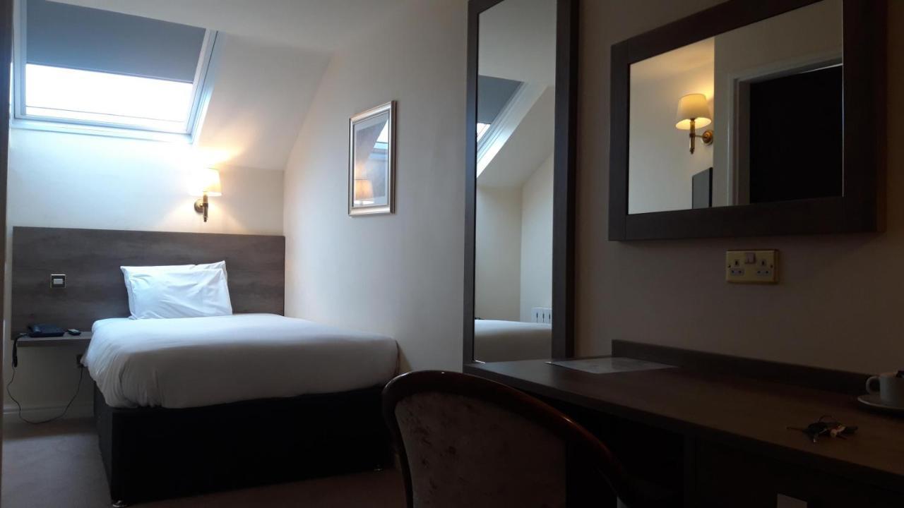 The Sitwell Arms Hotel Mosborough Buitenkant foto